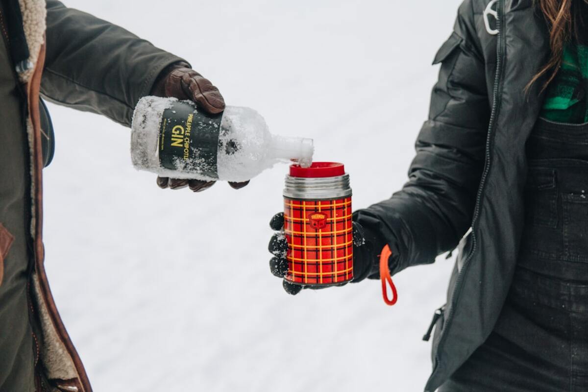 Magnetic Bottle Mounts for Packs and Bikes: The Fidlock-Style Upgrade Changing On-the-Move Hydration